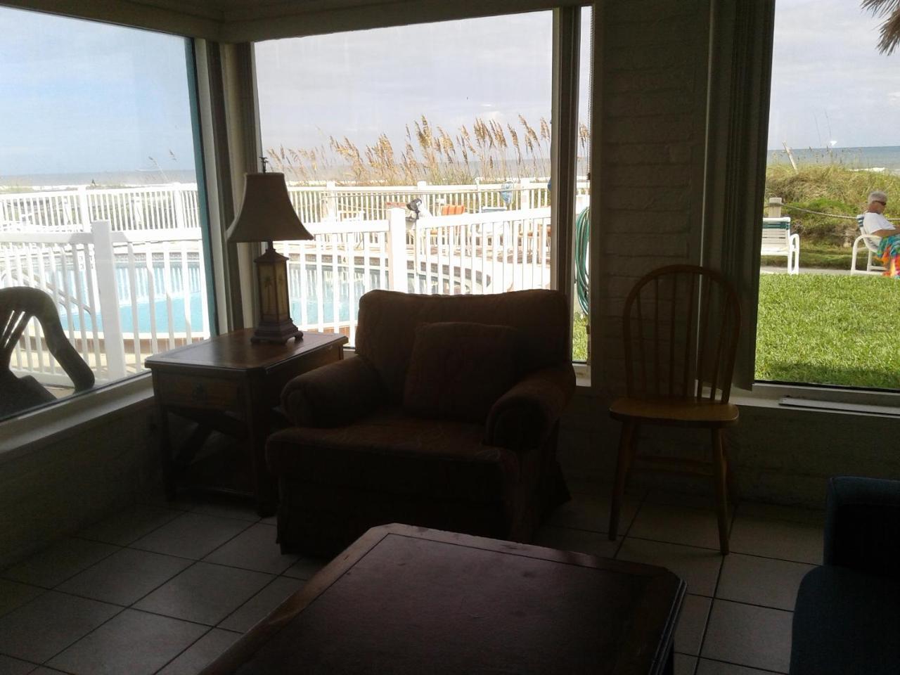 Beach Island Resort Cocoa Beach Exteriör bild