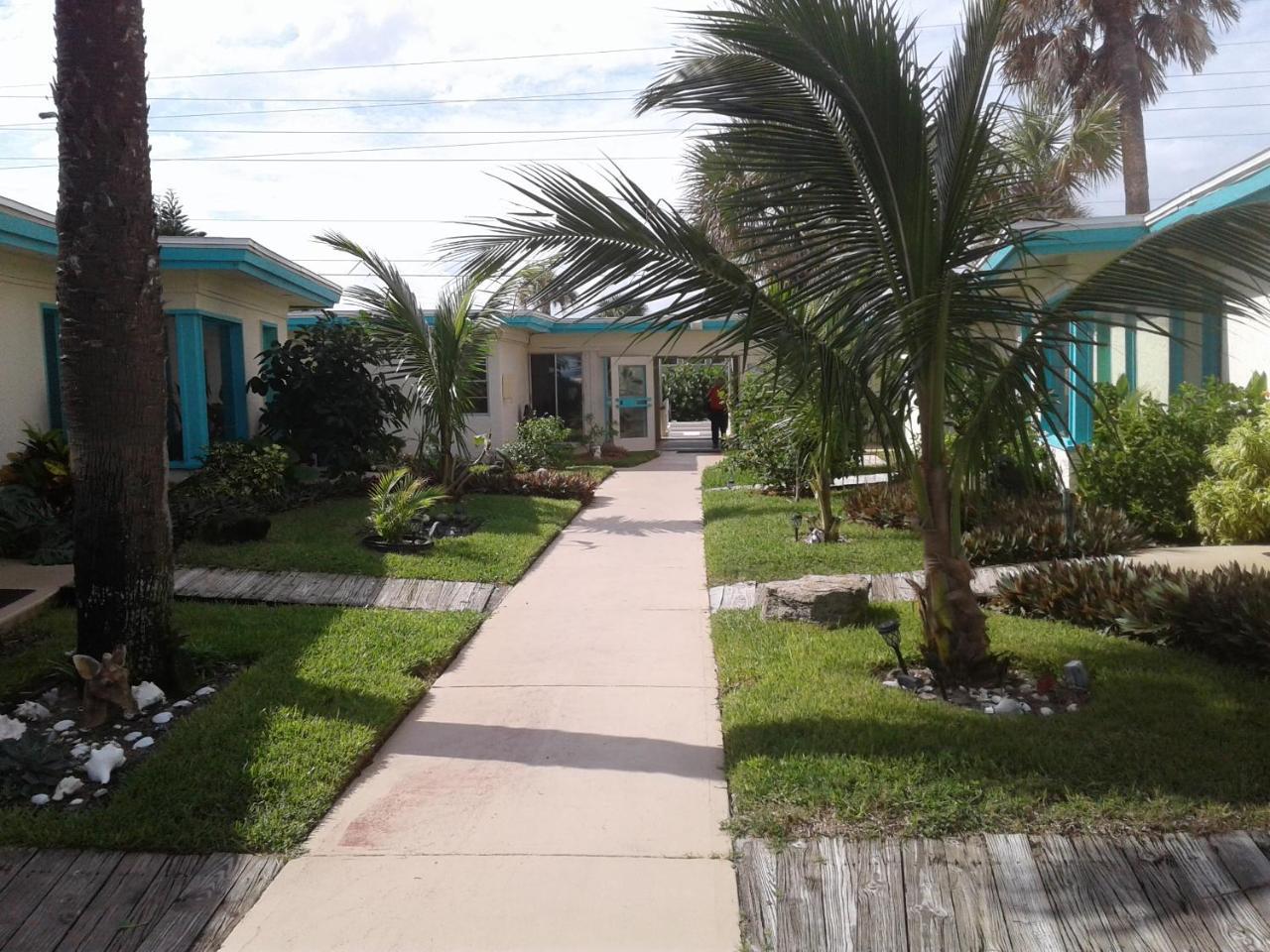Beach Island Resort Cocoa Beach Exteriör bild